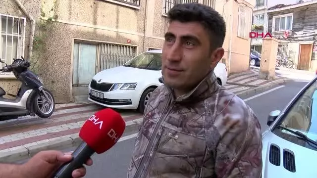 ÜÇÜNCÜ KATTAN ÜSTÜNE KANEPE DÜŞÜYORDU... KADININ ÖLÜMDEN DÖNDÜĞÜ ANLAR KAMERADA ÜÇÜNCÜ KATTAN ÜSTÜNE KANEPE DÜŞÜYORDU... KADININ ÖLÜMDEN DÖNDÜĞÜ ANLAR KAMERADA