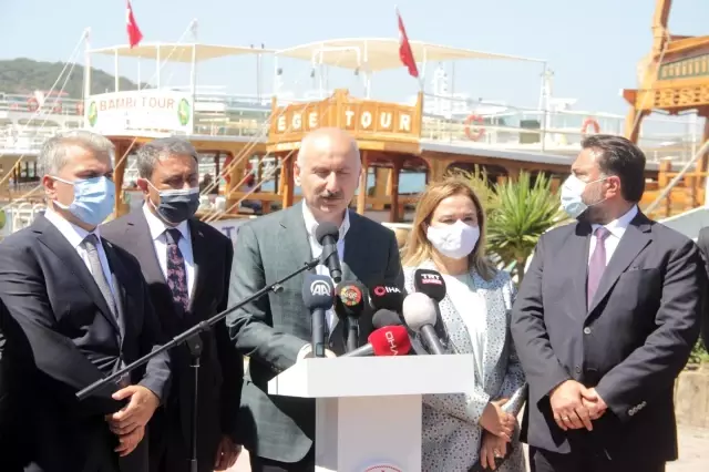 Son dakika haber... BALIKESİR - Ulaştırma ve Altyapı Bakanı Karaismailoğlu, Ayvalık'ta tekne sahipleriyle bir araya geldi (2) Son dakika haber... BALIKESİR - Ulaştırma ve Altyapı Bakanı Karaismailoğlu, Ayvalık'ta tekne sahipleriyle bir araya geldi (2)