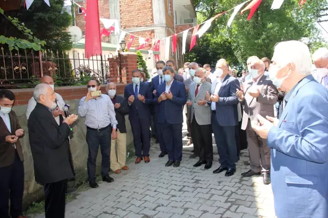 Ünye'de Yusuf Bahri Efendi ve haziresinde bulunan kabirlerin restorasyonu tamamlandı Ünye'de Yusuf Bahri Efendi ve haziresinde bulunan kabirlerin restorasyonu tamamlandı
