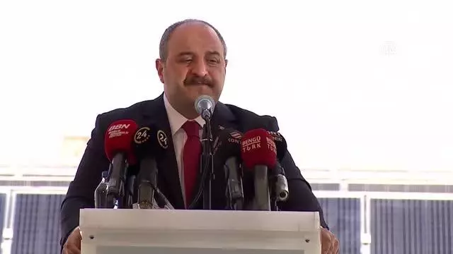 Varank: 'SCADA Merkezi, Karapınar Güneş Enerjisi Santrali'nin adeta beyni konumunda olacak' Varank: 'SCADA Merkezi, Karapınar Güneş Enerjisi Santrali'nin adeta beyni konumunda olacak'