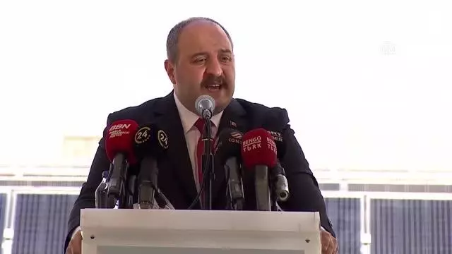 Varank: 'SCADA Merkezi, Karapınar Güneş Enerjisi Santrali'nin adeta beyni konumunda olacak' Varank: 'SCADA Merkezi, Karapınar Güneş Enerjisi Santrali'nin adeta beyni konumunda olacak'