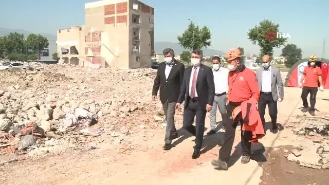 YAK'tan nefes kesen deprem tatbikatı YAK'tan nefes kesen deprem tatbikatı