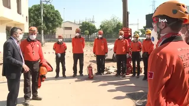 YAK'tan nefes kesen deprem tatbikatı YAK'tan nefes kesen deprem tatbikatı