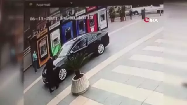 Son dakika haber: Yomra Belediye Başkanı Bıyık'a silahlı saldırıyı gerçekleştiren şahsın kimliği tespit edildi Son dakika haber: Yomra Belediye Başkanı Bıyık'a silahlı saldırıyı gerçekleştiren şahsın kimliği tespit edildi