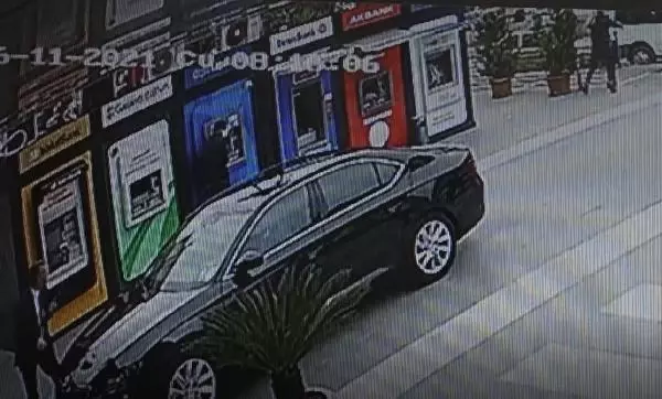 Son dakika haberi: Yomra Belediye Başkanı Bıyık'a silahlı saldırı (2) Son dakika haberi: Yomra Belediye Başkanı Bıyık'a silahlı saldırı (2)