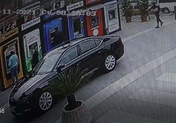 Son dakika haberi: Yomra Belediye Başkanı Bıyık'a silahlı saldırı (2) Son dakika haberi: Yomra Belediye Başkanı Bıyık'a silahlı saldırı (2)