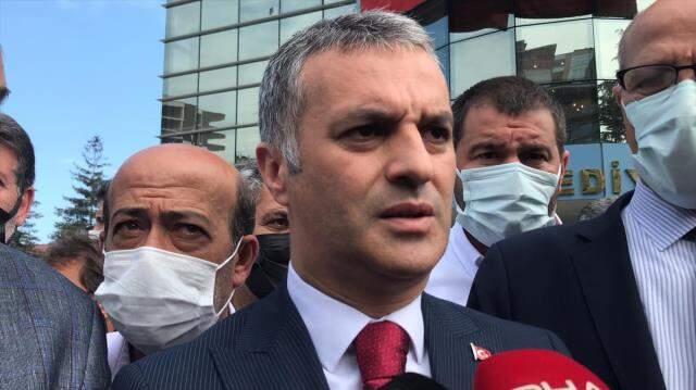 Yomra Belediye Başkanı Bıyık'a silahlı saldırının zanlısına gözaltı Yomra Belediye Başkanı Bıyık'a silahlı saldırının zanlısına gözaltı