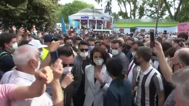 ZONGULDAK - Akşener: 'Muhalefet halkın avukatı olmak, iktidar da hizmet etmek durumundadır' ZONGULDAK - Akşener: 'Muhalefet halkın avukatı olmak, iktidar da hizmet etmek durumundadır'