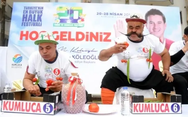 Acı biber yeme turnuvalarının değişmez yarışmacısı hayatını kaybetti Acı biber yeme turnuvalarının değişmez yarışmacısı hayatını kaybetti