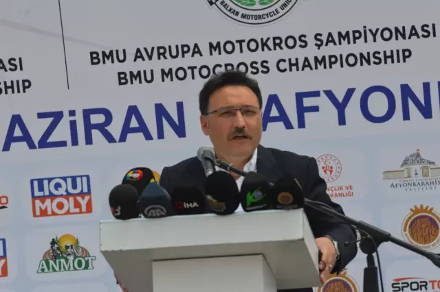 AFYONKARAHİSAR - Motokros şampiyonalarının açılış seremonisi yapıldı AFYONKARAHİSAR - Motokros şampiyonalarının açılış seremonisi yapıldı