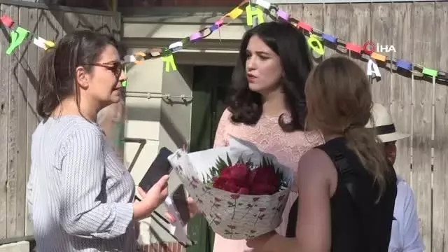 Almanya'dan Ofsayt Yok Derneği'nin kurucularına Liyakat Nişanı Almanya'dan Ofsayt Yok Derneği'nin kurucularına Liyakat Nişanı