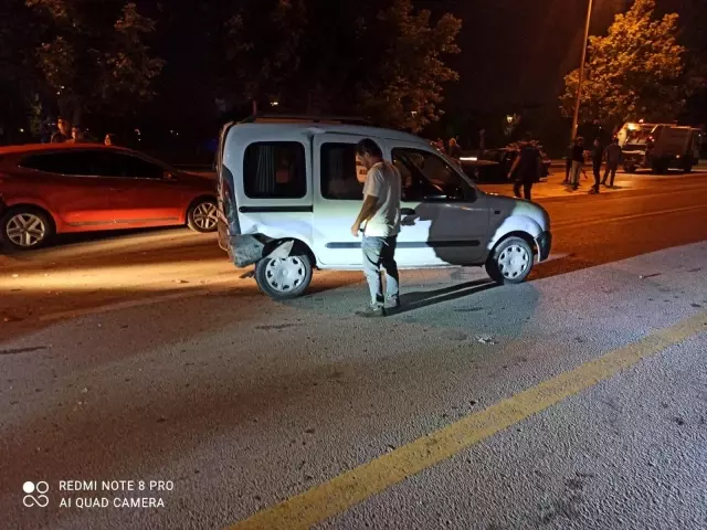Ankara'da kaza, kazayı getirdi: 1 yaralı Ankara'da kaza, kazayı getirdi: 1 yaralı