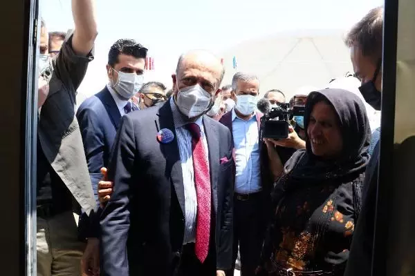 Bakan Bilgin'den mevsimlik tarım işçilerine ziyaret