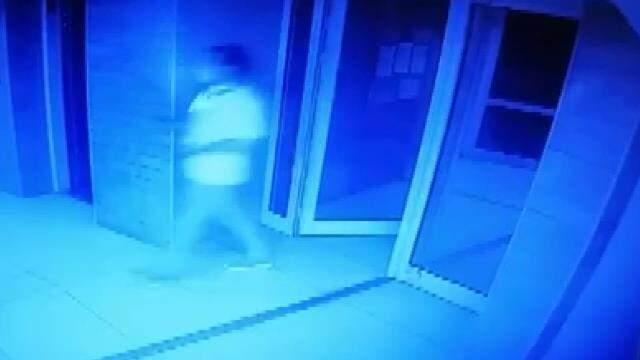 Balkondan düşerek ölen Ukraynalı modelin son görüntüleri ortaya çıktı! Rezidansa ayakkabısız girmiş Balkondan düşerek ölen Ukraynalı modelin son görüntüleri ortaya çıktı! Rezidansa ayakkabısız girmiş