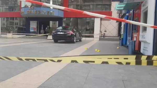 Belediye Başkanına silahlı saldırı sonrası telefonda 'işlem tamam' demiş Belediye Başkanına silahlı saldırı sonrası telefonda 'işlem tamam' demiş