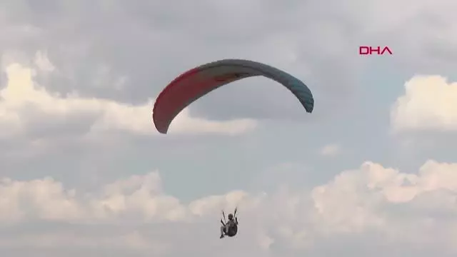 BİNGÖL YAMAÇ PARAŞÜTÇÜLERİ, BİNGÖL SEMALARINDA BİNGÖL YAMAÇ PARAŞÜTÇÜLERİ, BİNGÖL SEMALARINDA