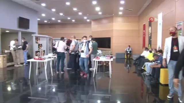 Efsane sahipsiz kaldı Efsane sahipsiz kaldı