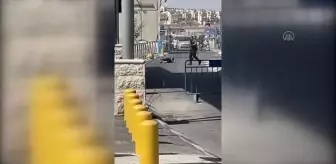 Filistin: İsrail güçlerinin Doğu Kudüs'te ateş açtığı Filistinli bir kadın hayatını kaybetti (2) Filistin: İsrail güçlerinin Doğu Kudüs'te ateş açtığı Filistinli bir kadın hayatını kaybetti (2)