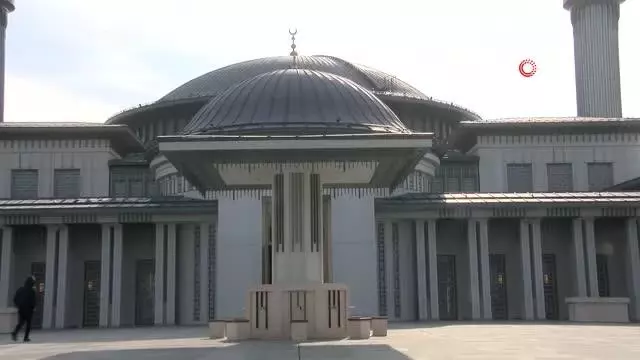 İstanbul Havalimanı'ndaki camiye 'altın' sertifika İstanbul Havalimanı'ndaki camiye 'altın' sertifika