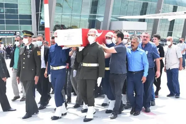 KONYA ŞEHİT AKIN, SON YOLCULUĞUNA UĞURLANDI