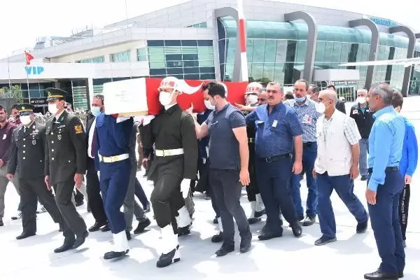 KONYA ŞEHİT AKIN, SON YOLCULUĞUNA UĞURLANDI