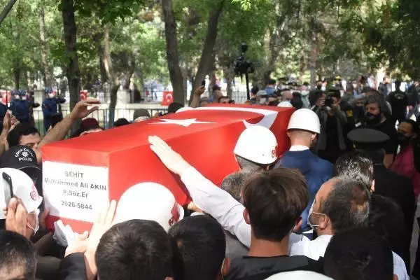 KONYA ŞEHİT AKIN, SON YOLCULUĞUNA UĞURLANDI