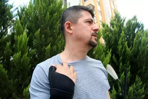 TRAFİKTE YOL VERME KAVGASINDA DOKTORA DAYAK TRAFİKTE YOL VERME KAVGASINDA DOKTORA DAYAK