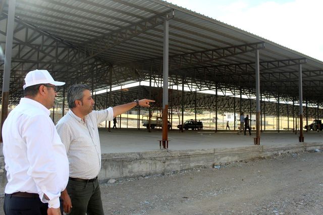 Turanlı, 'Projelerimizle Kahta'nın çehresi değişiyor' Turanlı, 'Projelerimizle Kahta'nın çehresi değişiyor'