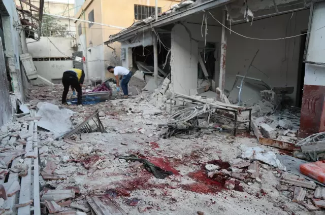 Son Dakika | YPG/PKK'nın Afrin'de hastaneye düzenlediği saldırıda 13 sivil hayatını kaybetti, 27 sivil yaralandı Son Dakika | YPG/PKK'nın Afrin'de hastaneye düzenlediği saldırıda 13 sivil hayatını kaybetti, 27 sivil yaralandı