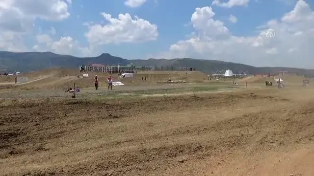 AFYONKARAHİSAR - Motokros şampiyonalarının final yarışları başladı (2)