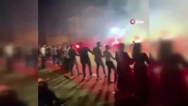 Son dakika haberleri! Antalya'da korona halayı kamerada Son dakika haberleri! Antalya'da korona halayı kamerada