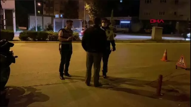 Son dakika haber! BURSA-ALKOLLÜ MOTOSİKLET SÜRÜCÜSÜ POLİSLERİ ÇİLEDEN ÇIKARDI
