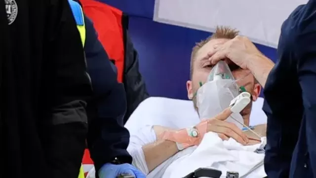 Danimarka Futbol Federasyonu: Eriksen'in durumu stabil ve hastanede kalmaya devam edecek Danimarka Futbol Federasyonu: Eriksen'in durumu stabil ve hastanede kalmaya devam edecek