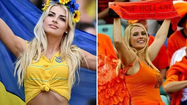 EURO 2020 C Grubu'nda Hollanda-Ukrayna maçı, tribünlerde renkli görüntülere sahne oldu EURO 2020 C Grubu'nda Hollanda-Ukrayna maçı, tribünlerde renkli görüntülere sahne oldu