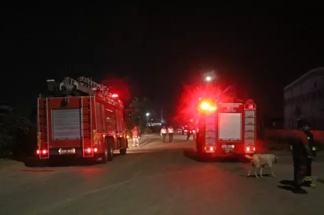 Fabrikadan sızan kimyasal madde gökyüzünü turuncuya boyadı