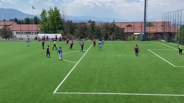 İşitme Engelliler Futbol Birinci Lig grup maçları sona erdi İşitme Engelliler Futbol Birinci Lig grup maçları sona erdi