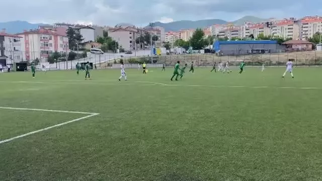 İşitme Engelliler Futbol Birinci Lig grup maçları sona erdi İşitme Engelliler Futbol Birinci Lig grup maçları sona erdi