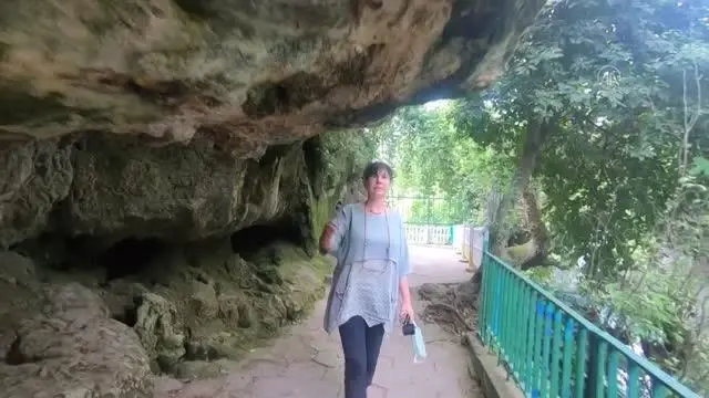 Karavanda yaşayan İngiliz çift, salgın sürecini, güvenli buldukları Türkiye'de geçiriyor Karavanda yaşayan İngiliz çift, salgın sürecini, güvenli buldukları Türkiye'de geçiriyor