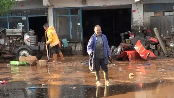 Son dakika... KIRIKKALE - Sağanak, sel baskınlarına neden oldu