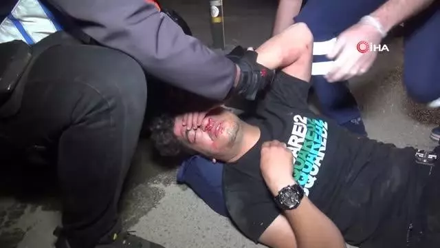 Kontrolü kaybeden sürücü karşı şeride uçup başka otomobile çarptı: 2 ağır yaralı