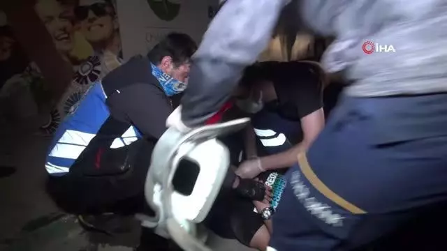 Kontrolü kaybeden sürücü karşı şeride uçup başka otomobile çarptı: 2 ağır yaralı