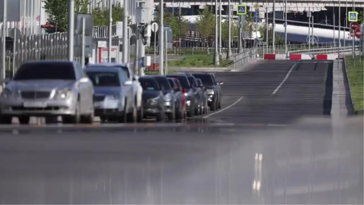 Rusya'da aşı kampanyası kapsamında araba hediye edilecek