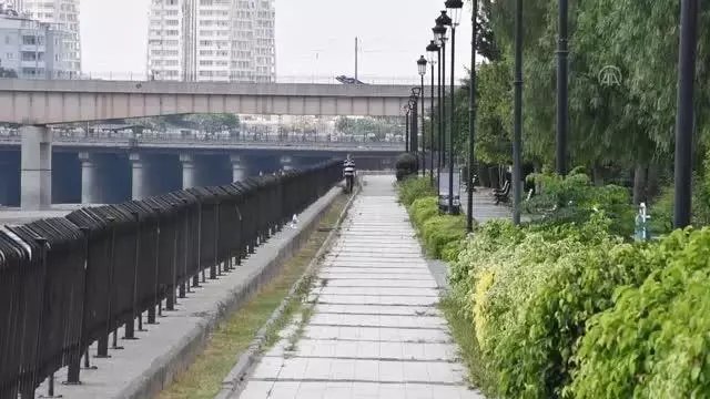 Sokağa çıkma kısıtlaması nedeniyle sessizlik hakim Sokağa çıkma kısıtlaması nedeniyle sessizlik hakim