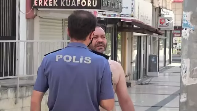Tartıştığı adamı kulağından vuran transseksüel şahıs kendini eve kilitledi