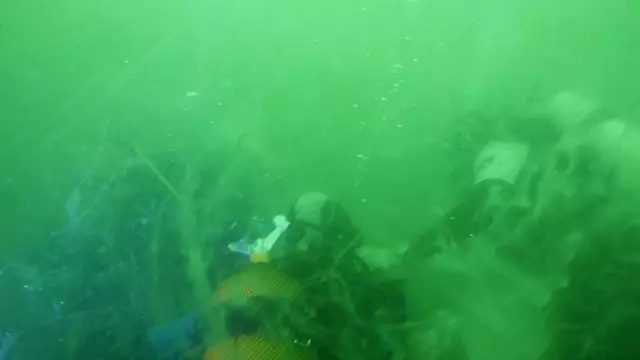 15 metre derinden Marmara Denizi için haykırdılar 15 metre derinden Marmara Denizi için haykırdılar