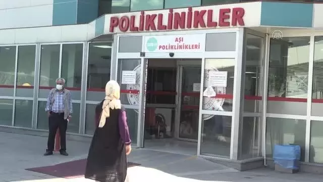 40 yaş ve üstü vatandaşlar aşılanmaya başlandı 40 yaş ve üstü vatandaşlar aşılanmaya başlandı
