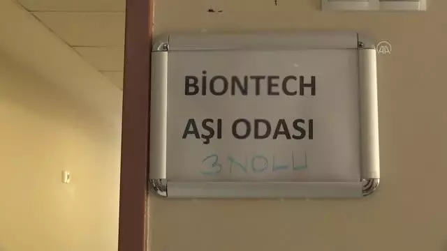 40 yaş ve üstü vatandaşlar aşılanmaya başlandı 40 yaş ve üstü vatandaşlar aşılanmaya başlandı