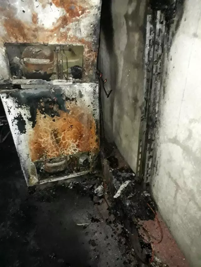 Ağrı'da çıkan yangın söndürüldü Ağrı'da çıkan yangın söndürüldü