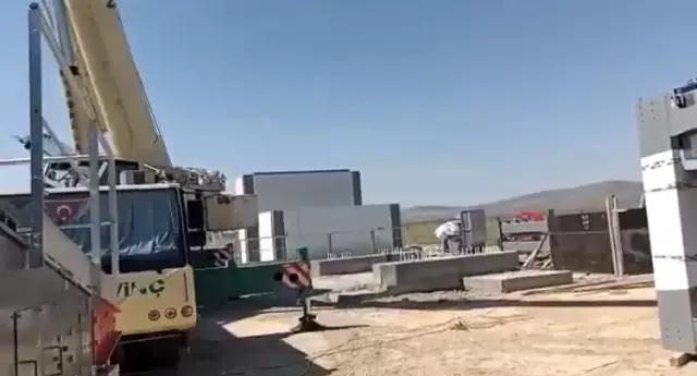 Ağrı'da en büyük asfalt plentinin kurulumu için çalışmalar başladı Ağrı'da en büyük asfalt plentinin kurulumu için çalışmalar başladı