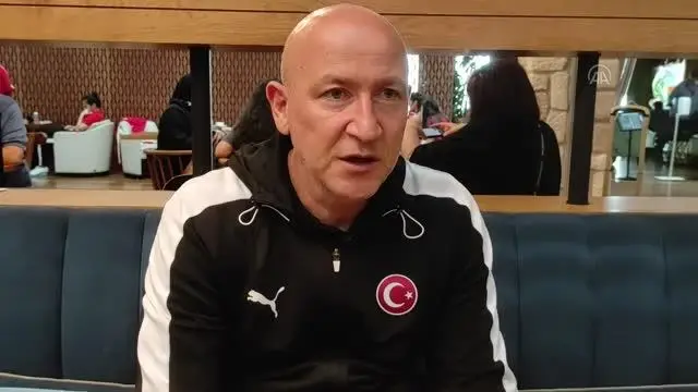 Avrupa Şampiyonası'na katılacak A Milli Kadın Basketbol Takımı, Fransa'ya gitti